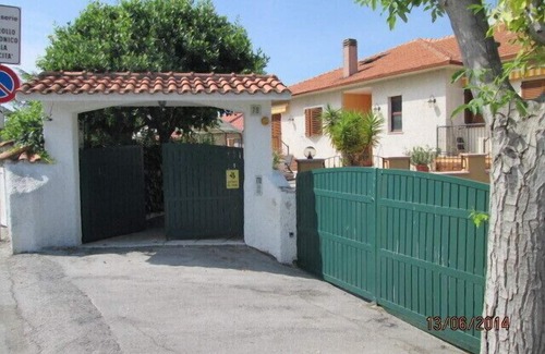 Loreto Apartment | Family-Friendly Studios with Ocean View and Pool Access