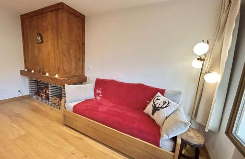 Megeve Apartment | Cozy Studios + Cabin in Megève: 500m to Ski Lifts