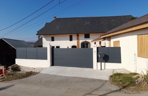 Vaulx Apartment | Peaceful Studios in Renovated Farm, 15 Minutes from Annecy