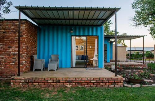 Vredefort Apartment | Budget-Friendly Studios @ Delver with Kitchen Amenities