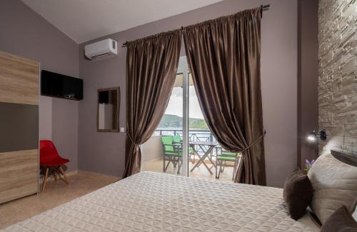 Porto Koufo Apartment | Guest Rated: Studios Diogenis with Oceanfront Views