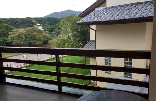 Barra da Lagoa Apartment | Pet-Friendly Studios Formanabá with Ocean Views & Kitchen