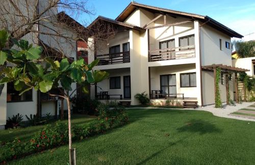 Barra da Lagoa Apartment | Pet-Friendly Studios Formanabá with Ocean Views & Kitchen