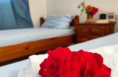 Kalamaki Apartment | Pet-Friendly Stay at Studios Maria Anna - Rated 7.6/10