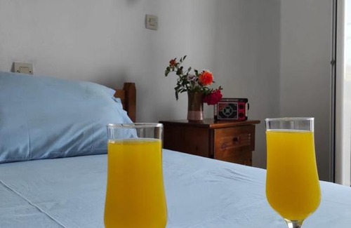 Kalamaki Apartment | Pet-Friendly Stay at Studios Maria Anna - Rated 7.6/10