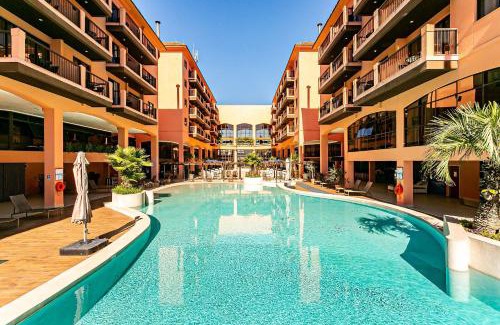 Jurere Resort | Beachfront Bliss: Suítes JBVTOP with Pool & Ocean Views