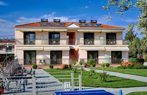 Skala Sotiros Apartment | Oceanfront Bliss at Studios Pigasos - Guest Rated 9.8