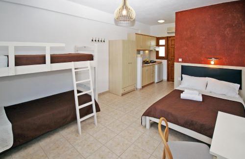Vourvourou House | Family-Friendly Studios Stella Vourvourou with High Ratings