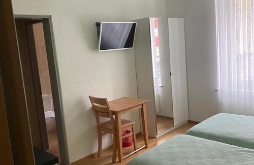 Birsfelden Hotel | Cozy Studios with Kitchenette and Family-Friendly Amenities