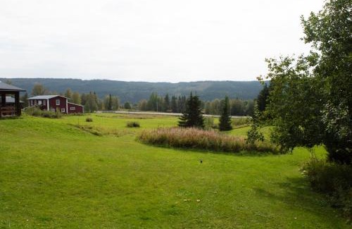Duved House | Welcoming Stuga i Pålles Stugby - Pet & Child Friendly Stay