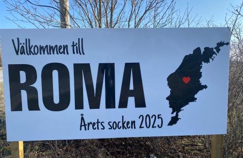 Romakloster Cabin | Family-Friendly Stuga Romakloster with High Guest Ratings