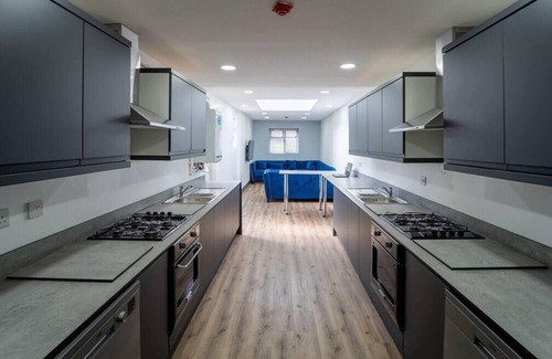 Selly Oak Apartment | Cozy 1-Bed Studio with Breakfast in Birmingham