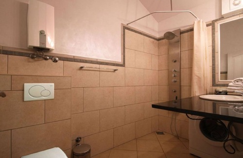 Rozino Apartment | Elegant 1-Bedroom Apartment with Oceanfront Views
