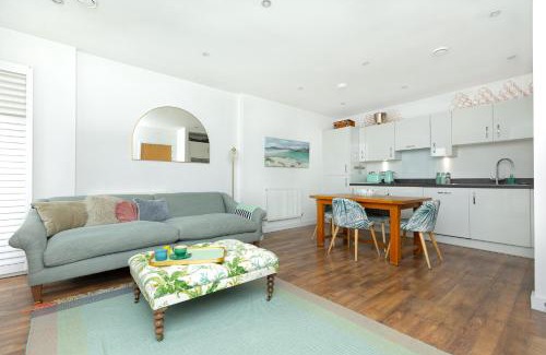 Hackney Apartment | Experience a 4-Star Flat in Hackney near London Fields