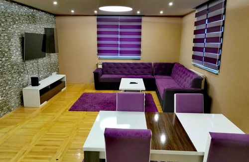 Novi Grad Sarajevo Apartment | Cozy 2-Bed Apartment in Sarajevo with Kitchen & Breakfast