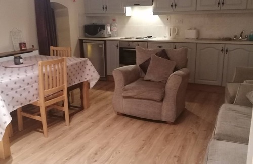 Carlow Apartment | Inviting 2-Bed Apartment in the Heart of Carlow Town
