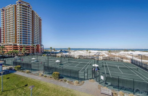 Pensacola Beach Condo | Stunning 2-bedroom condo in amazing Pensacola Beach with gorgeous Gulf views