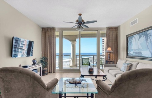 Pensacola Beach Condo | Stunning 2-bedroom condo in amazing Pensacola Beach with gorgeous Gulf views