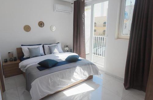 Ta' Giorni Apartment | Explore a 2 Bedroom Apartment in St Julians with Child-Friendly Amenities