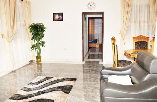 Kumasi Apartment | Budget-Friendly 2 Bedroom Retreat for Families