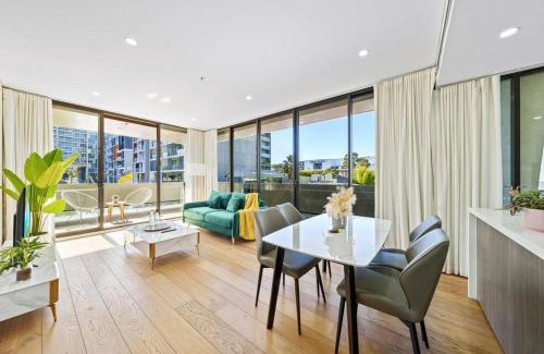 Waterloo Apartment | Delightful 2 Bedroom Apartment in Waterloo with Pet-Friendly Amenities