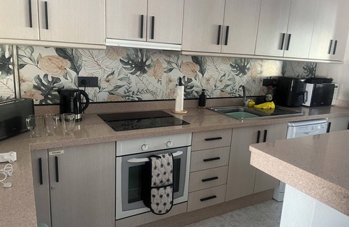 Lo Rufete Apartment | Family-Friendly 2 Bedroom Apartment by the Pool