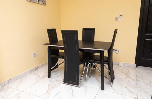 Accra Apartment | Ideal 2-Bedroom Apartment in Accra - Guest Rated 10/10