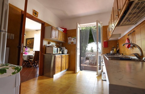 Laureana Cilento Villa | Elegant Villa with Pool, Tennis Court & Ocean Views
