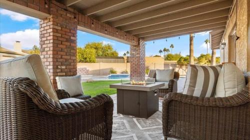 Villa La Playa House | Elegant 3-Bedroom Retreat with Pool in Prime Location