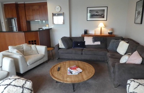 Mount Buller Apartment | Stunning 3 bedroom apartment. Perfect for families, groups or a cozy getaway.