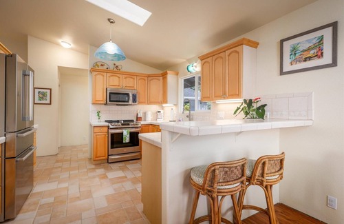 Kona Palisades House | Stunning 3-bedroom 2-bath home in Kailua Kona with AC sleeps 8