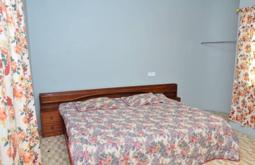Sekondi-Takoradi Bed & Breakfast | Cozy 3 Bedrooms at Fijal Hills, Perfect for Families