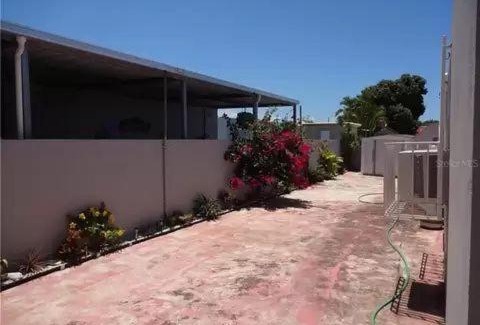 San Anton Apartment | Family-Friendly Home with 3 Bedrooms and Pet Amenities