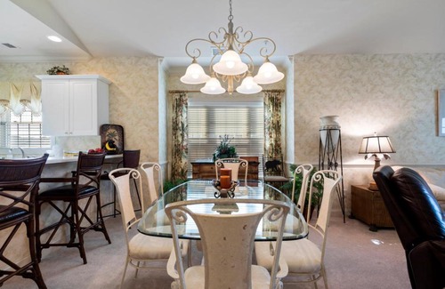 Central Myrtle Beach Apartment | Elegant 3BR Condo near Myrtlewood Golf Resort & Beach