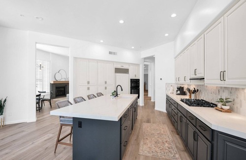 Talon Retreat House | Guest Rated 10/10 North Scottsdale Home with Pool Access