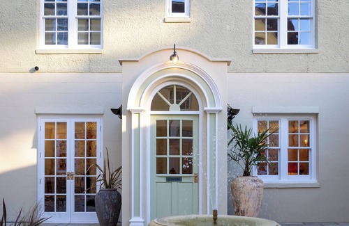 Oxford City Centre House | Stunning 4 bed historic townhouse in Oxfords heart