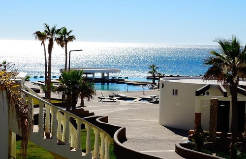 Sandy Beach Villa | Oceanfront 4 Bedroom Villa at Las Palmas Beach Resort