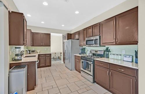 MacDonald Ranch House | Modern 4BR Oasis with Pool, Hot Tub & Firepit Retreat