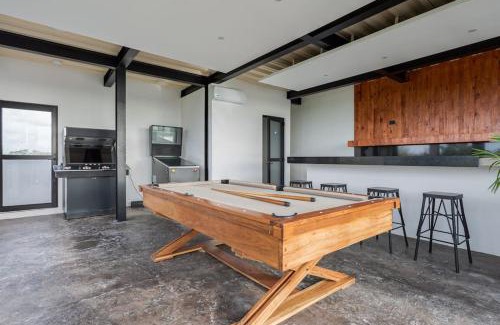 Ek Balam Village Villa | Elegant 4BR Retreat with Rooftop Pool - Steps to the Beach