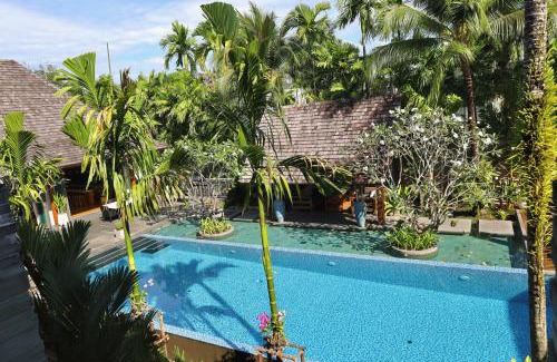 Choeng Thale Villa | Beautiful 5BR Villa with Pool & Tropical Garden Retreat