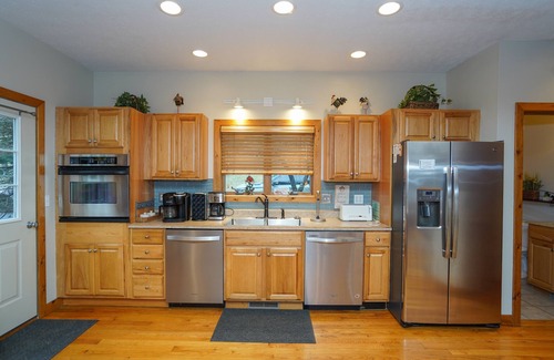 Thayerville House | Elegant Lakefront Home with Dock Slip & Top-Rated Amenities