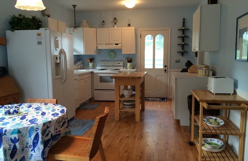 Bay View Cottage | Inviting 8 Bedroom Bay Cottage with Breathtaking Views