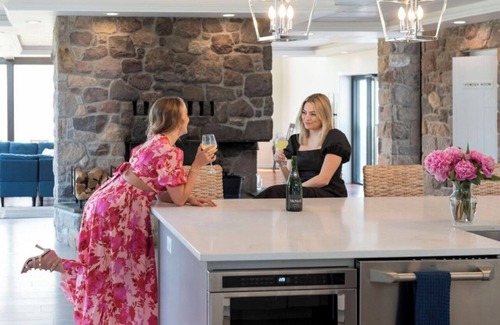 Rock Hall Villa | Exclusive 9-Bedroom Villa on Chesapeake Bay with Pool & Spa