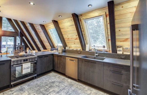 Superior Cottage | Charming A-frame Cabin Steps from Clark Fork River