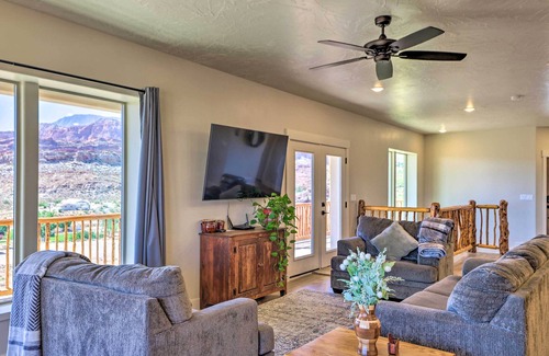 Leeds House | Stunning Adobe Home Overlooking Silver Reef