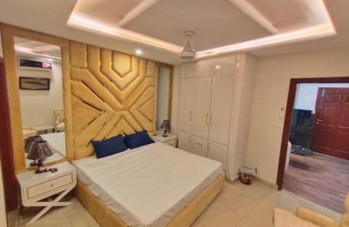 E-11 Sector Apartment | Peaceful 1BHK Retreat with Free Parking and WiFi Access