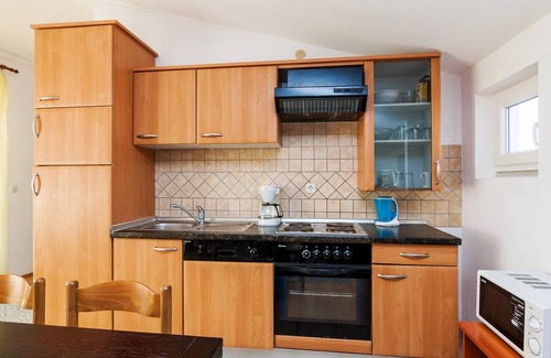 Sveti Filip i Jakov Apartment | Experience Oceanfront Bliss in Beautiful Sv. Village