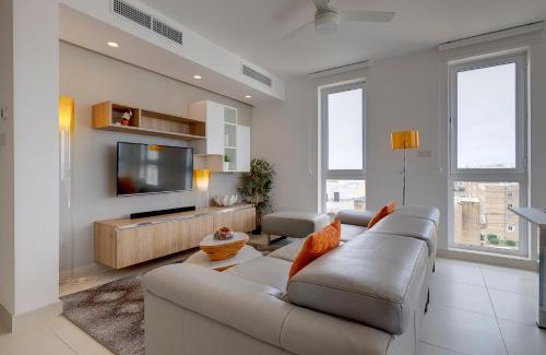 Ta' Xbiex Apartment | Modern Apartment with Ocean Views in the Heart of the City