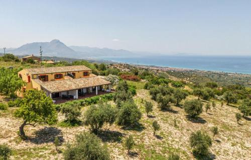 Collesano Apartment | Stunning Apartment In Collesano Pa