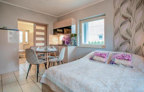 Wyspa Sobieszewska Apartment | Stunning Apartment In Gdansk With Wifi